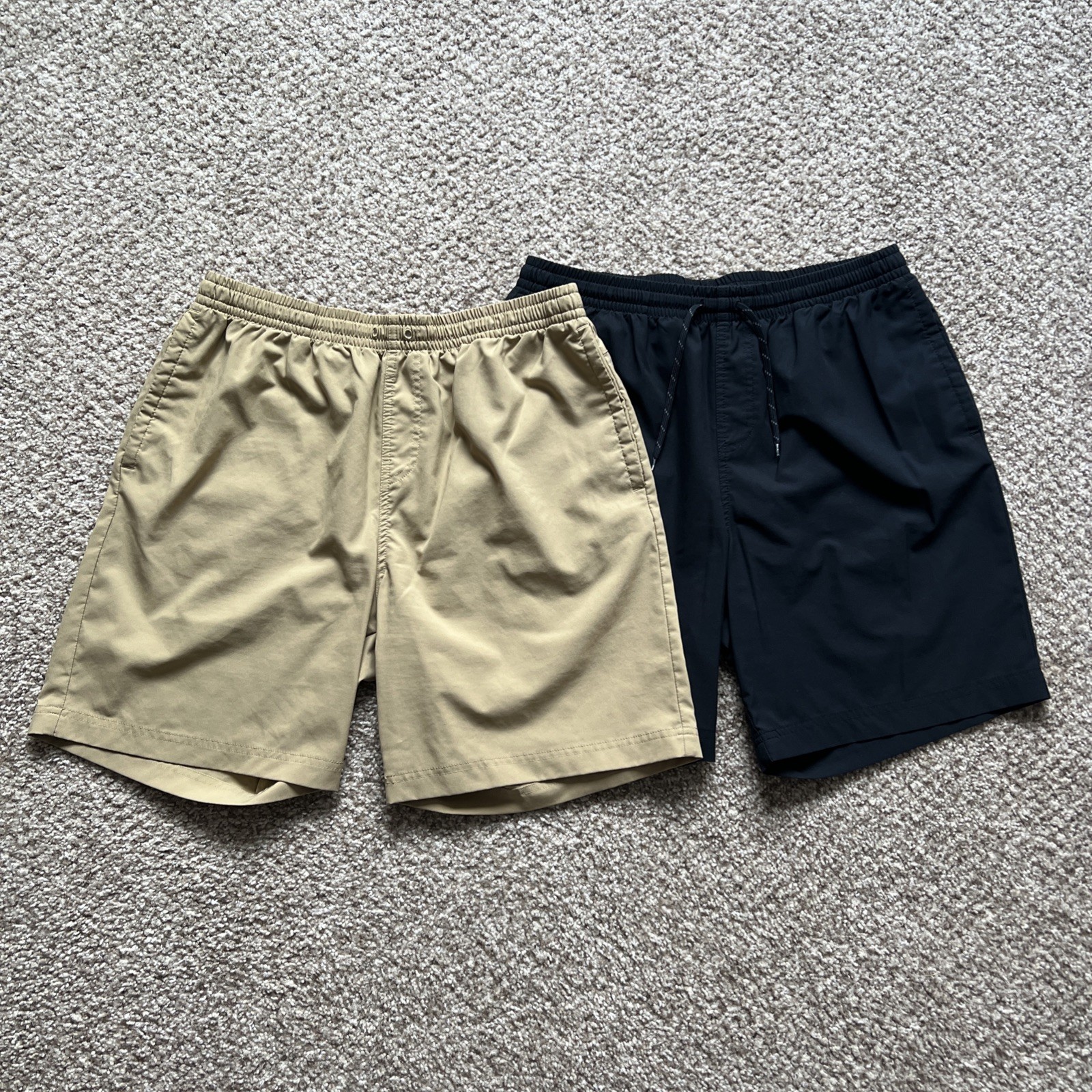 Columbia Men’s Nylon Shorts Pack Of 2 Black/Khaki Size Large Pre Owned