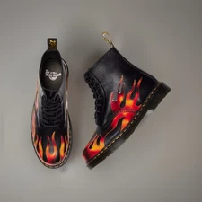 Dr. Martens 1460 PASCAL FLAME ARCADIA RUB OFF LEATHER BOOTS Women's Size 8 NEW