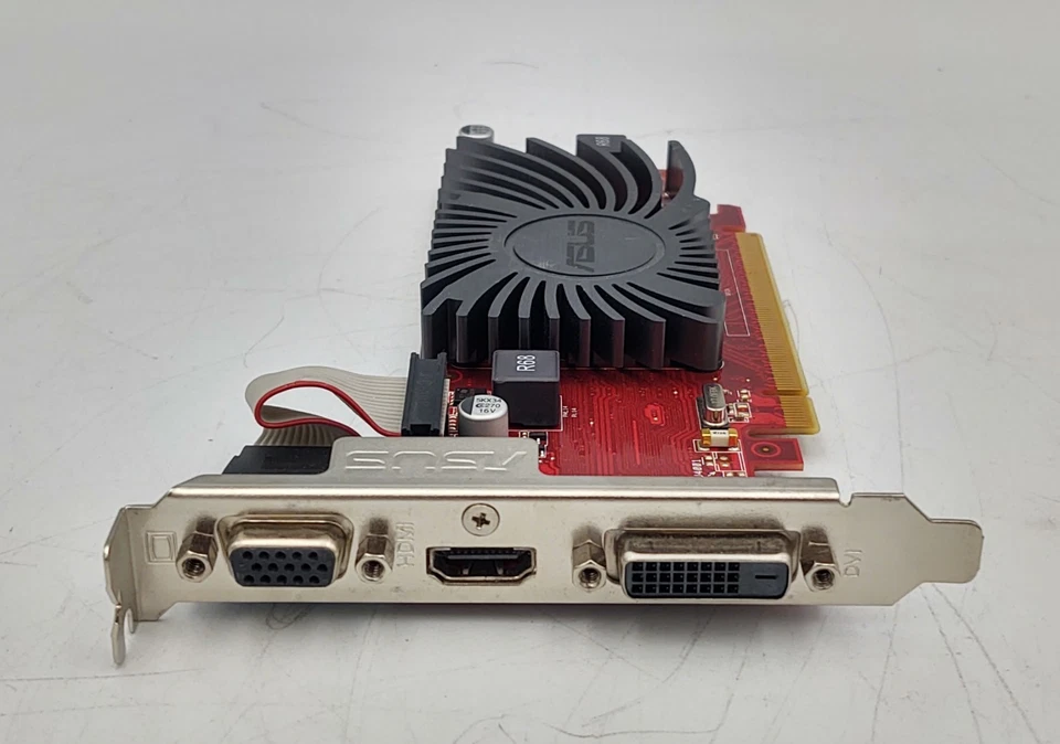 LOTE DE 4 ASUS AMD RADEON HD 6450 (EAH6450 SILENT/DI/1GD3(LP) 1GB DDR3 SDRAM Foto 4 de 4