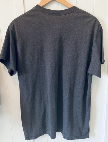 New England Patriots Football NFL Majestic Men's Large Grey Tee T Shirt New - Afbeelding 2 van 8