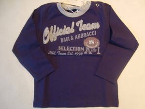 baci e abbracci magliette