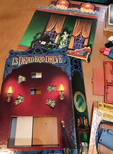 ✅13 Dead End Drive Board Game 1993 Milton Bradley vintage rare collectible - Picture 5 of 8