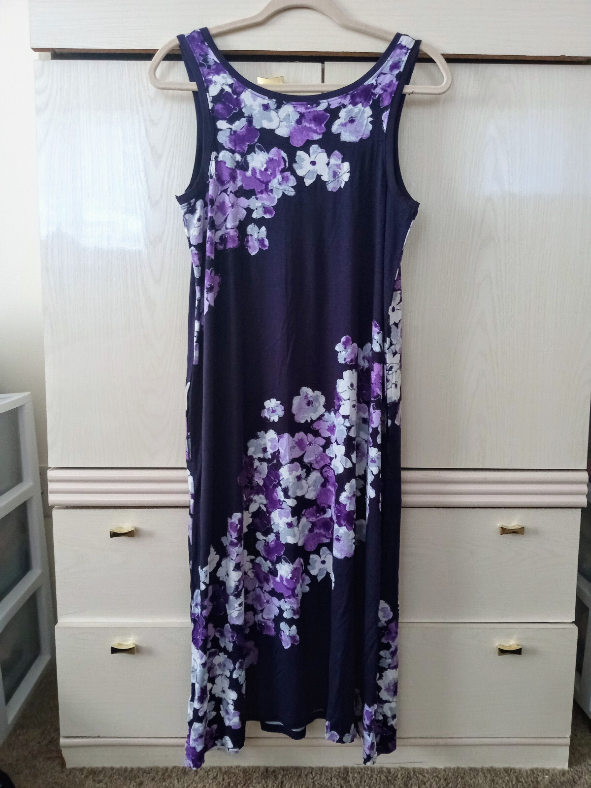 Picture 2 of 4