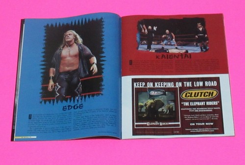 WWF Magazine September 1998 Shamrock, Jacqueline Poster Strong Fighting Female - Picture 9 of 11