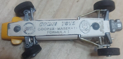 Vintage Corgi Toys Cooper Masserati Formula 1 Yellow - Picture 12 of 12