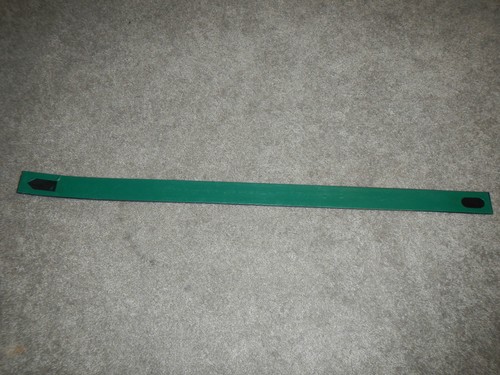1983-1985 TOYOTA CAMRY OUTSIDE LEFT HAND MOULDING FRONT DOOR 75732-32030-01 - Picture 2 of 8