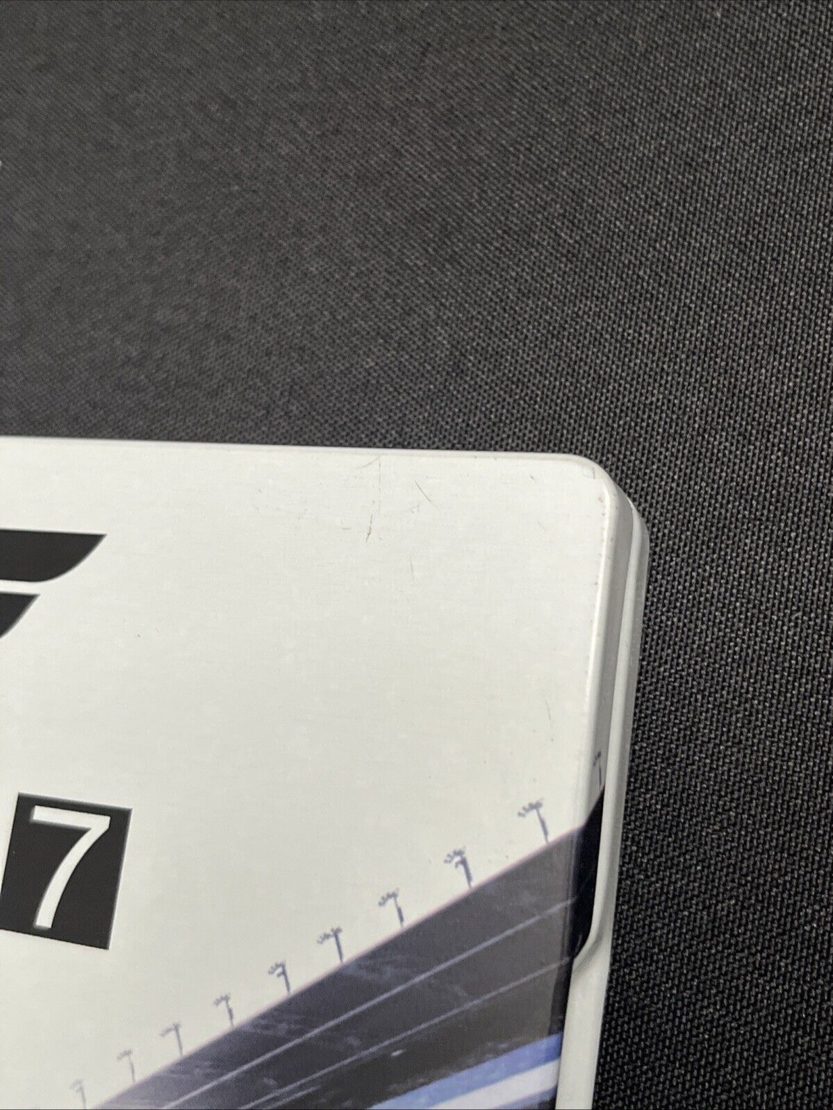 Picture 4 of 8
