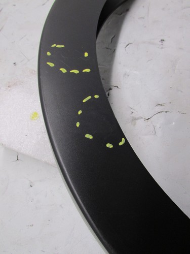 2016-2020 CADILLAC-CT6 TRUNK REAR RIGHT SIDE LID HINGE COVER TRIM OEM 22996413 - Picture 7 of 11