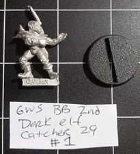 GWS Bloodbowl 2nd ed. Dark Elf Catcher 29 painted metal miniature 1 loose