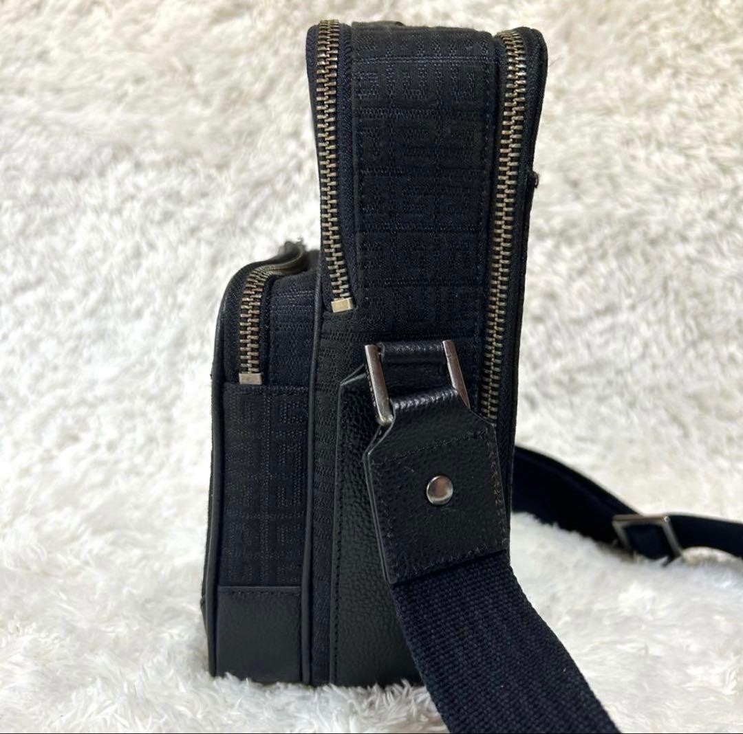 GIVENCHY canvas and leather shoulder bag with crossbody logo thumbnail 6