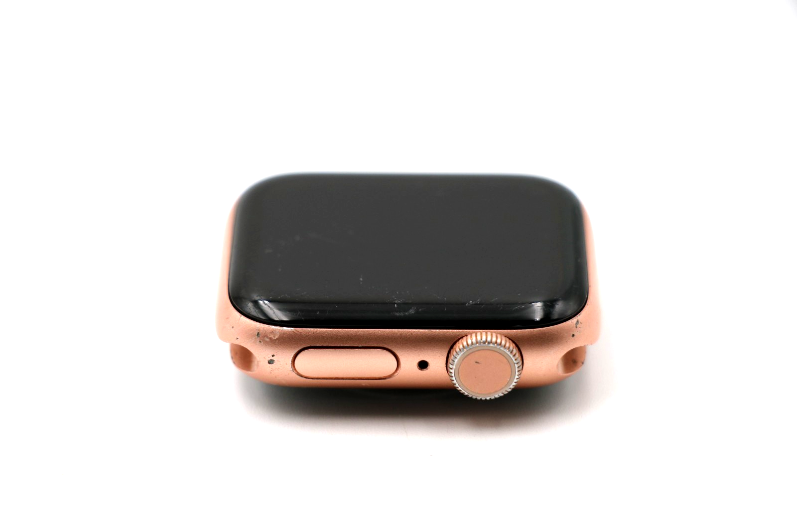 Apple Watch Series 6 - Alum - 40mm - GPS - Gold - (SCRATCHED - BATT 72% ...