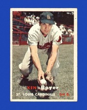 1957 Topps Set-Break #122 Ken Boyer VG-VGEX *GMCARDS*