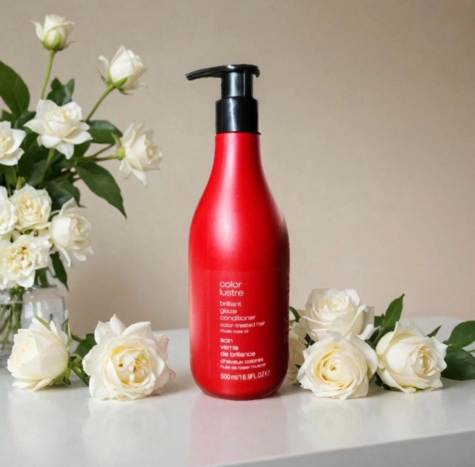 Shu Uemura|Color Lustre| Champú y acondicionador| Sistema de protección del color Foto 3 de 4