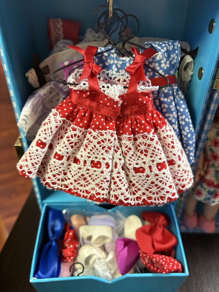 Lote de 2 muñecos de jengibre Virga y Cosmopolita años 50 estuche trajes pelirroja Foto 3 de 4