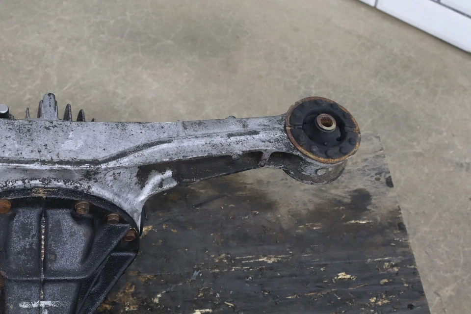 Mazda Miata 1999-2002 NB 5 velocidades transmisión hombre trasero 4,30 bloqueo diferencial portador Foto 3 de 4