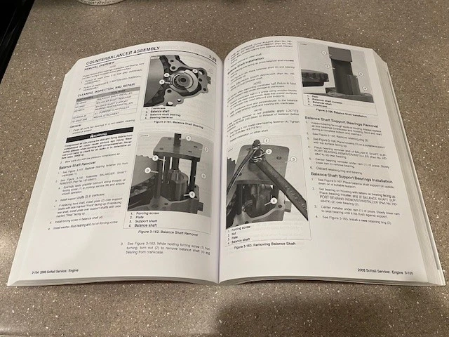 Harley Davidson manual de servicio de fábrica para Softails 2008 - usada Foto 3 de 3