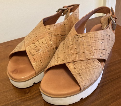 Gentle Souls by Kenneth Cole Kiki Leder-Slingback-Sandalen mit Korkmuster Größe 7,5