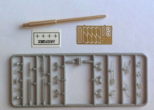 Armory AR72201 Pz.VII Löwe - German prototype tank WWII 1/72 scale plastic model - Picture 2 of 11