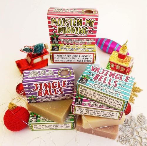 Cracking Nuts cinnamon and cedarwood Vegan Soap - Picture 3 of 5