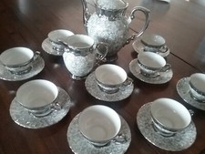 SERVIZIO DA CAFFE' IN PORCELLANA DI BAVARIA IN BAGNO ARGENTO ANNI 50