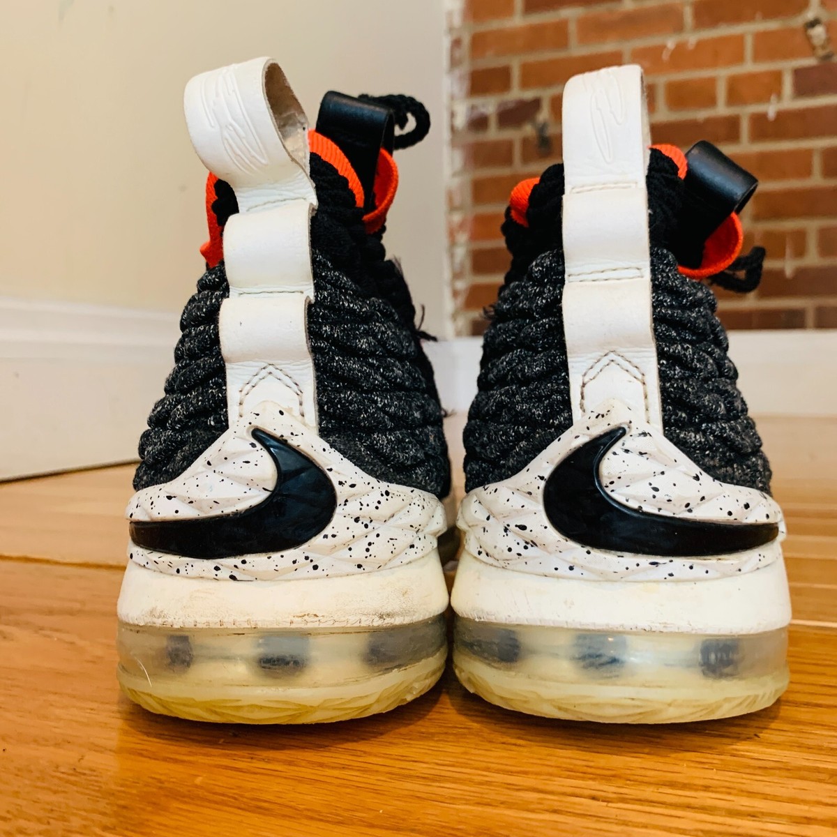 Nike LeBron 15 Shoes Mens Size 11 Black Knit Basketball High Top AO2363-002 Nike LeBron XV 15 GS Basketball Shoes Black Gum 922811-001  main image 2