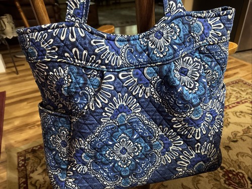 Vera Bradley Plissee Tote Schultertasche blau Gobelin