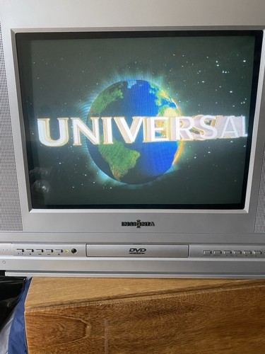 Insignia NS-14fct TV DVD Combo Retro Gaming Tv Av Input Tested Works Great! - Picture 2 of 8