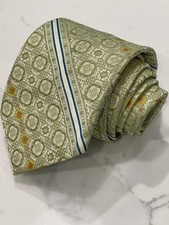 Wembley Wemlon Vintage Green Geometric 54.5 x 4.25 Wide Retro Ugly Disco MCM Tie