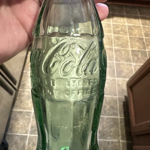 U.S. Patent Office Coca Cola Hobbleskirt Soda Bottle Jennings Louisiana LA - Picture 7 of 16