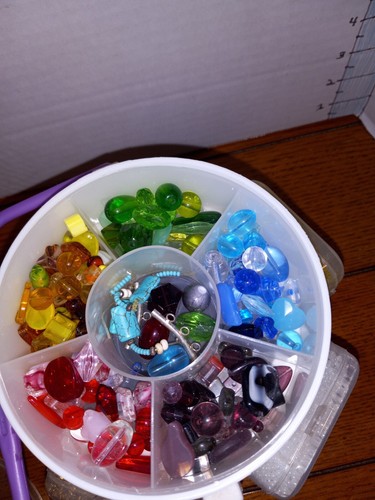 Jewelry Making Beads 25 Colors 3 lbs Total Portable Caddy Crafts Arts READ - Picture 4 of 5
