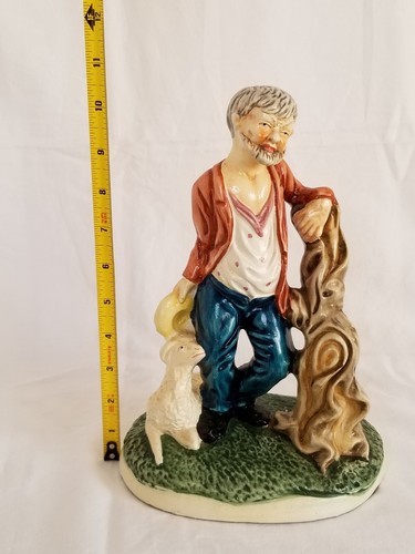 Capodimonte Style "OLD GUY With SHEEP - Leaning On Stump - LARGE - RARE FIND 🔥 - Picture 8 of 12