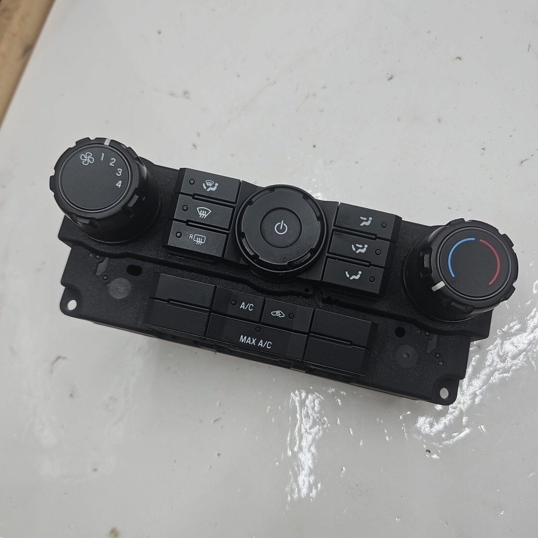 2009-2012 Ford Escape Mercury Mariner A/C Heater Climate Control Temperature OEM
