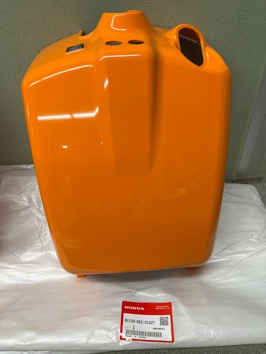 HONDA NPS50 RUCKUS BATTERY PLASTIC ORANGE 64300-GGA-650ZC 81130-GEZ-010ZT set - Picture 5 of 6