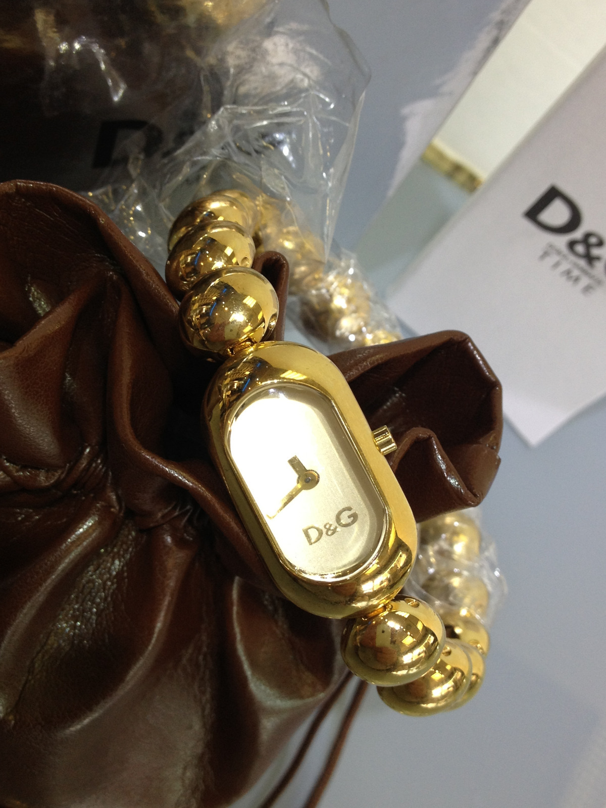 dolce gabbana time watch