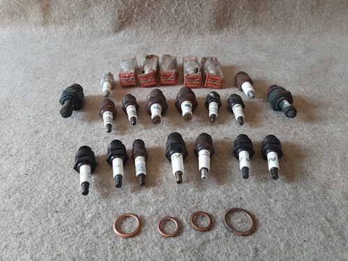 Mixed Lot Vintage Spark Plugs Champion, AC, Motorcraft, Autolite variety sizes - Picture 10 of 10