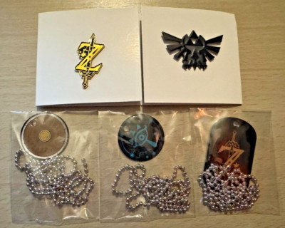 The Legend Of Zelda 2 x Pin Badges  + 3 x Dog Tags