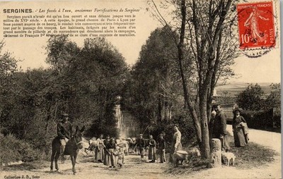 89 SERGINES - les posses a l'eau