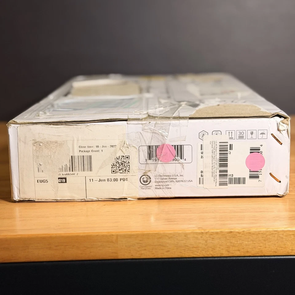 ⚡️NEW LG 4K UBKM9 Region Free WiFi & 4K UHD & 3D Blu-ray & DVD Player ⚠️Open Box - Image 4 of 4