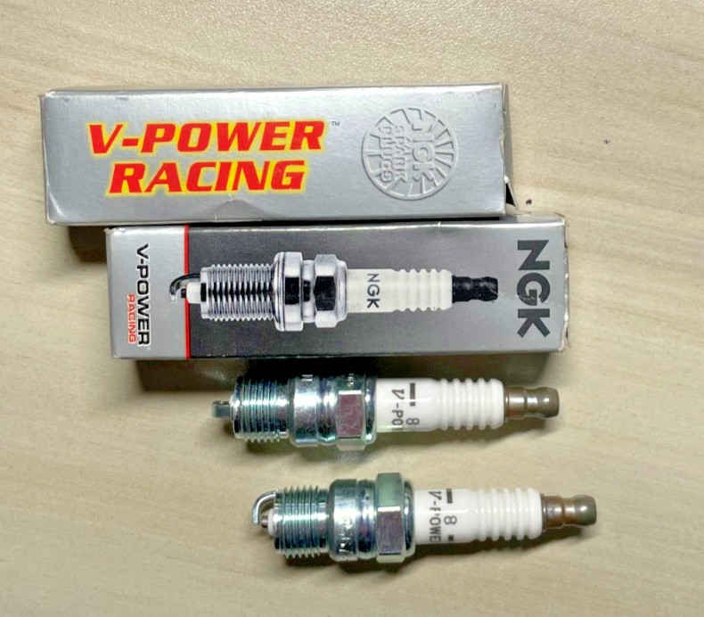 LOT OF 2 ,Genuine NGK 5657 R5674-8 Racing Spark Plugs