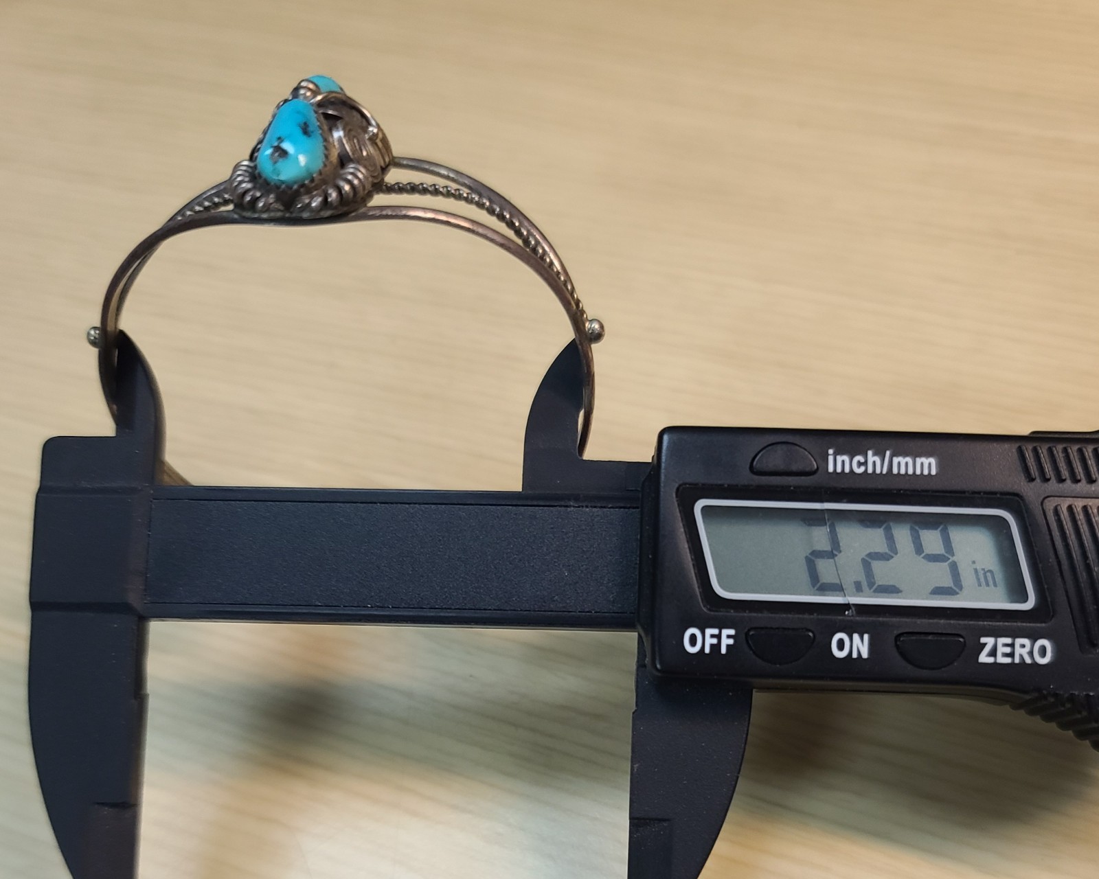 Vtg Native Solid Sterling Silver Turquoise Cuff B… - image 16