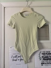 Aritzia Babaton Women s Spring Green Bodysuit Snaps XS