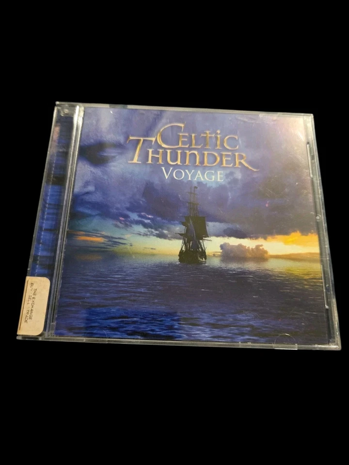 Celtic Thunder CDS Storm & Voyage Pre-Owned - Изображение 3 из 4