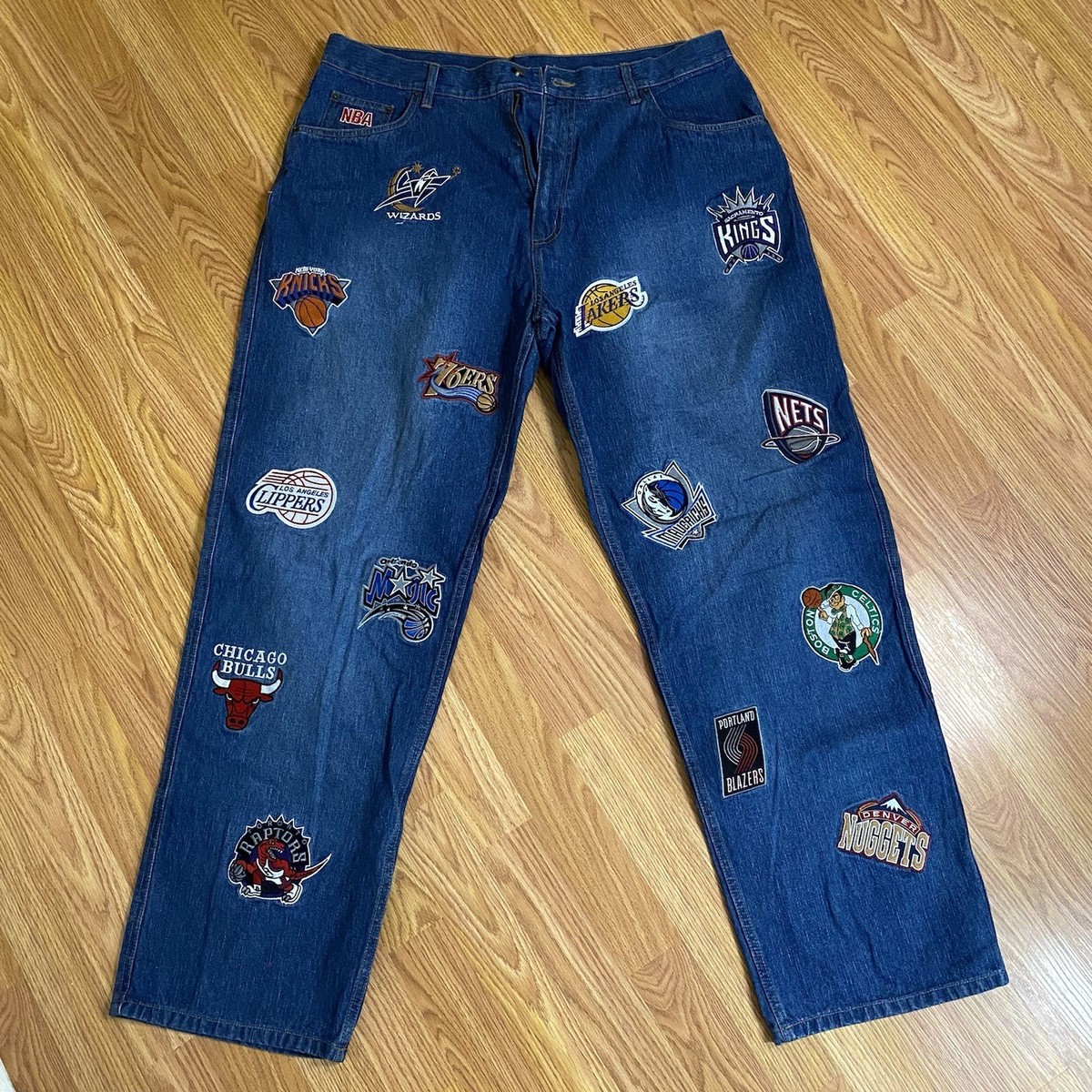 【激レア】UNK NBA LAKERS デニム　ジーパン VINTAGE UNK NBA DENIM JEANS ALL TEAM PATCHWORK SIXERS LAKERS