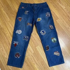 VINTAGE UNK NBA DENIM JEANS ALL TEAM PATCHWORK SIXERS LAKERS CELTICS SIZE 38