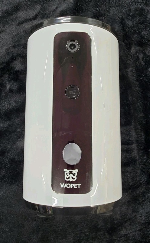 Wopet Intelligent Dog Camera With Treat Dispenser Model D01 