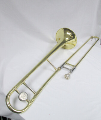 Liberty by Bach Trombone w/ Case & Holton 12C Mouthpiece