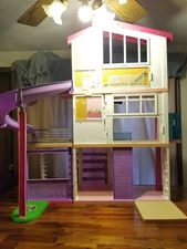 Used Barbie DreamHouse GNH53 INCOMPLETE!! READ DESCRIPTION!! MISSING ACCESSORIES