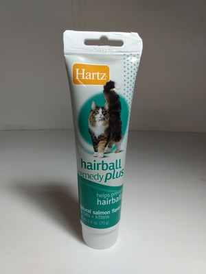 hartz hairball treat plus