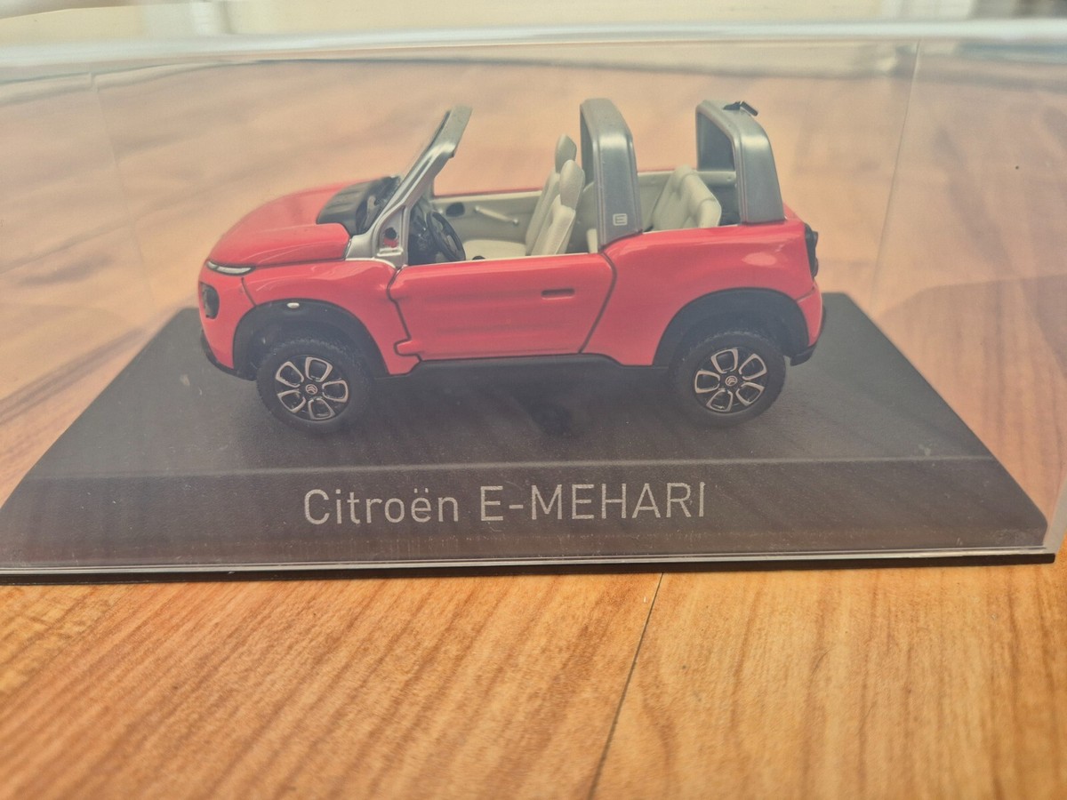 EDICOLA FM13 Scale 1/43 | CITROEN MEHARI JEU DE PLAGE MICHELIN 1970