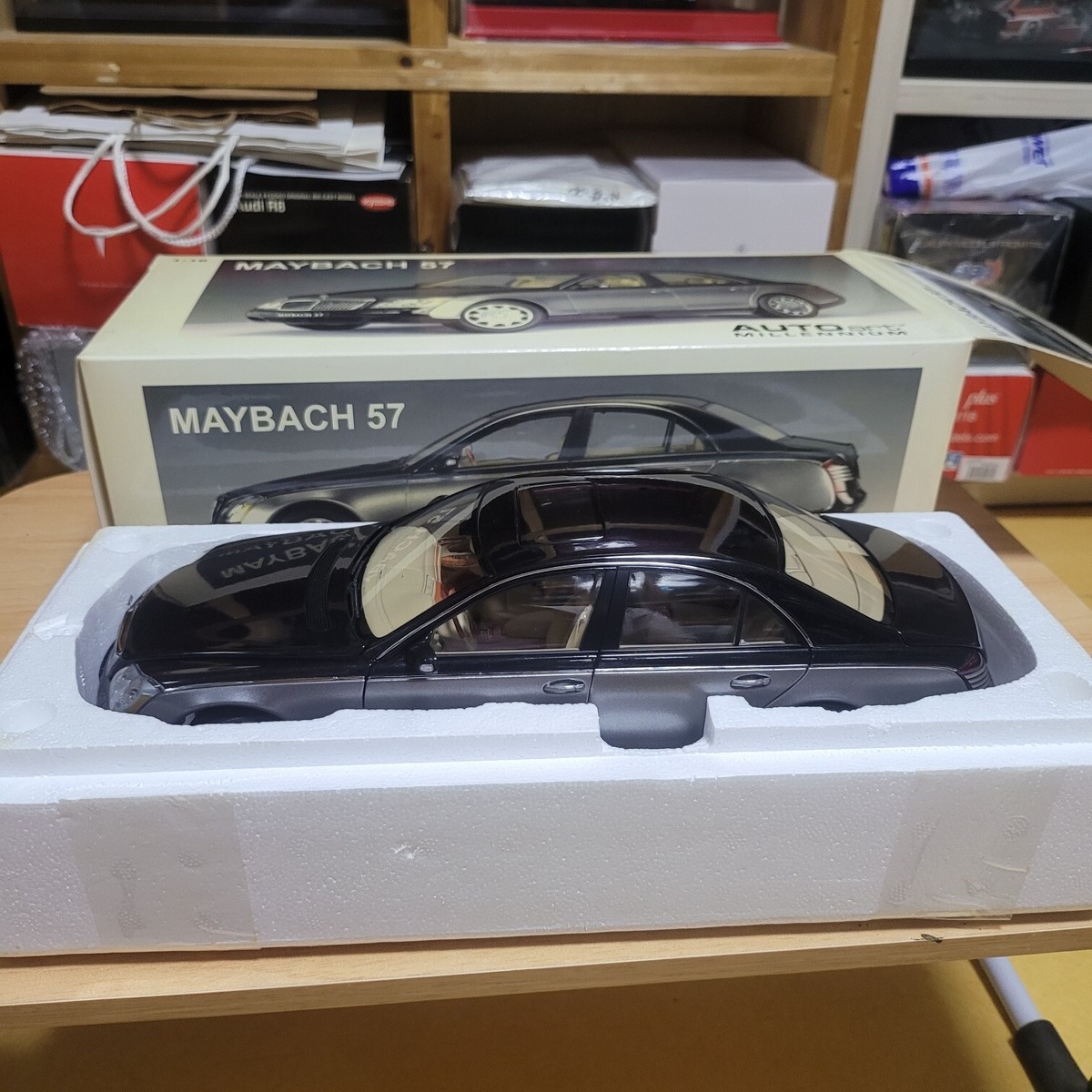 1:18 AutoArt Mercedes Benz Maybach 57 Brown & Silver | eBay